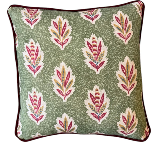 Sessile Leaf forest green Cushion