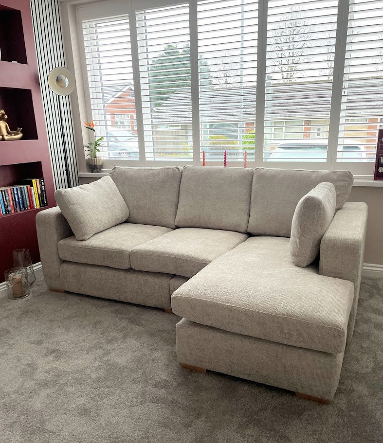 Didsbury 4 seater Lounger in Schino